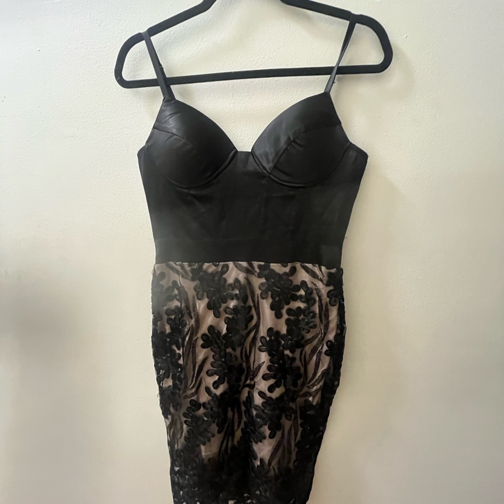 Entry Black and Tan Floral Dress